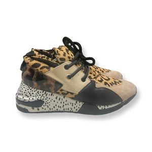 Steve Madden Women’s Cliff Sneaker